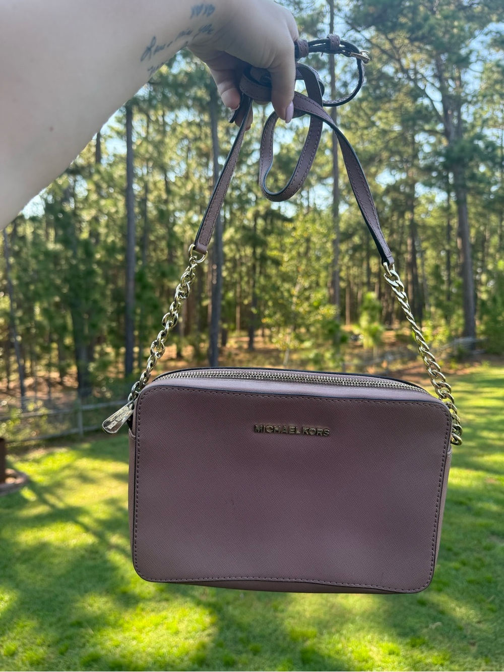 MICHAEL KORS Rose Pink Crossbody Bag with Gold Hardware
